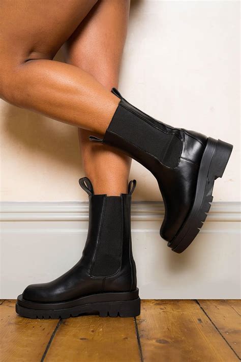 Boots and Ankle Boots For Women: Platform & Flat 